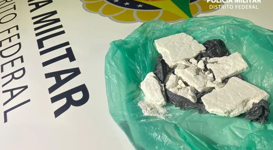 TRÁFICO DE DROGAS EM SAMAMBAIA
