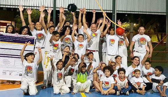 Projeto Ginga Menino oferece aulas gratuitas de capoeira em Samambaia
