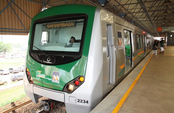 Metroviários do DF aprovam greve por tempo indeterminado